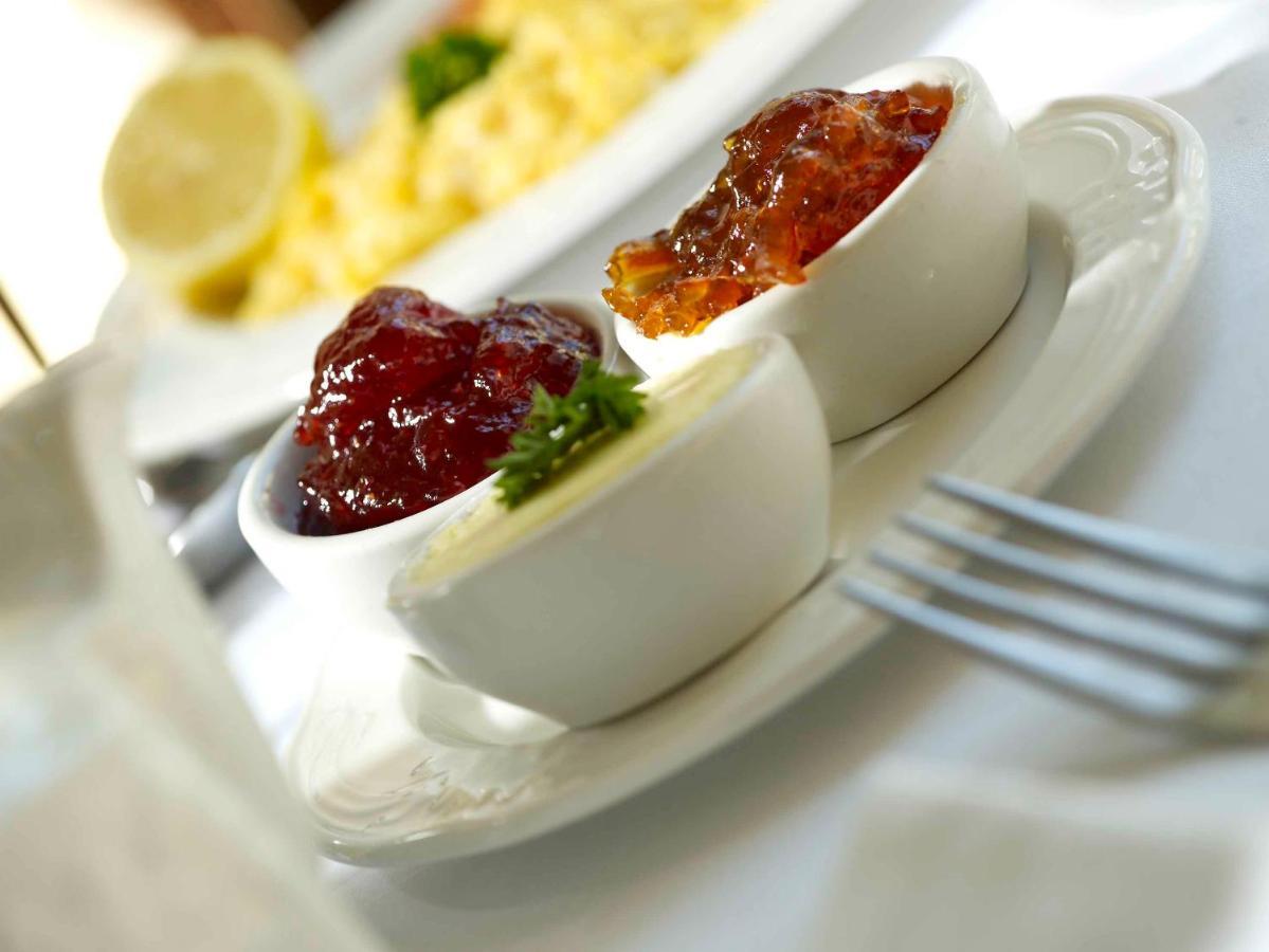 The Windsor Town House Hotel Bath Kültér fotó Fruit preserves