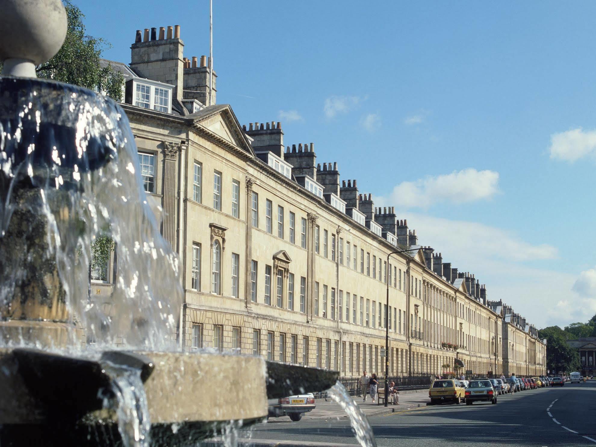 The Windsor Town House Hotel Bath Kültér fotó The Paragon